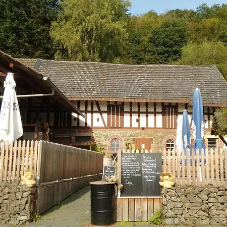 Fairytale Hut